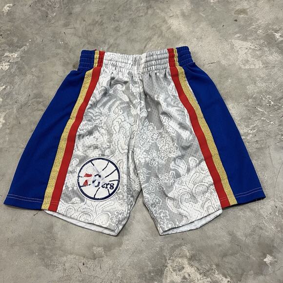 76ers Mitchell Ness Shorts Men's Small Hardwood Classics Year of The Tiger READ - Picture 1 of 7